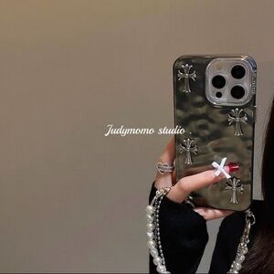 iPhone 16 Pro Max Phone Case - Silver Cross